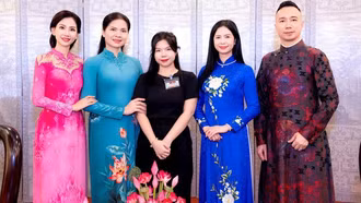 Quảng bá văn hóa Việt với tà áo dài