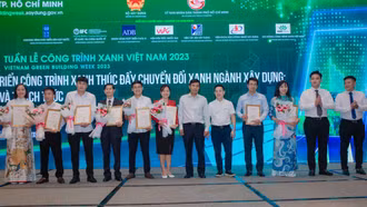 Hai phóng viên Báo Lào Cai đoạt Giải Đặc biệt cuộc thi viết Công trình xanh Việt Nam 2023