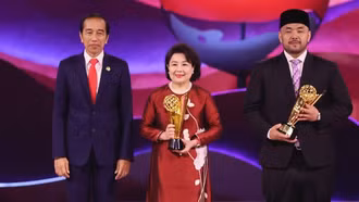 Nữ doanh nhân Việt nhận Giải thưởng ASEAN 2023