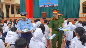 Hơn 500 học sinh được tuyên truyền phòng chống tác hại thuốc lá