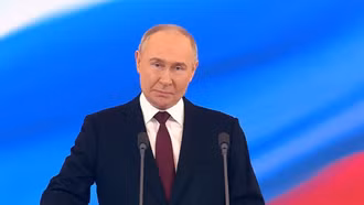 Tổng thống Putin tuyên thệ nhậm chức, cam kết bảo vệ toàn vẹn lãnh thổ nước Nga