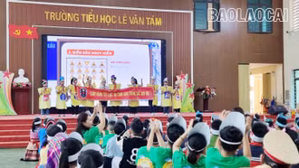 Hơn 100 giáo viên, học sinh giao lưu giáo dục kỹ năng tham gia giao thông an toàn
