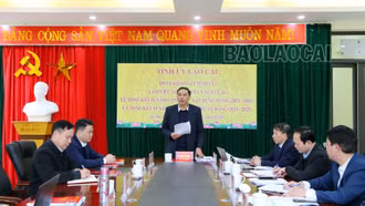 Đoàn khảo sát của Tỉnh ủy làm việc với Huyện ủy Si Ma Cai về công tác xây dựng Đảng và thực hiện Điều lệ Đảng