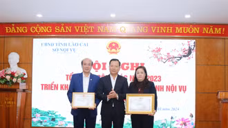 Phó Chủ tịch Thường trực UBND tỉnh Hoàng Quốc Khánh dự tổng kết ngành nội vụ