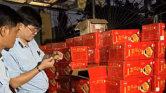 Thu giữ 120 nghìn sản phẩm bánh trung thu nhập lậu