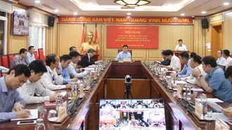 Bộ Chính trị ban hành quy định mới về đánh giá, xếp loại chất lượng hằng năm đối với tập thể, cá nhân trong hệ thống chính trị