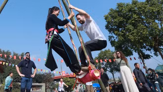 Người Tày xã Tà Chải vui hội Xuống đồng