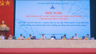 Chủ tịch UBND tỉnh đối thoại về vấn đề đảm bảo sự phát triển của thanh niên trước tác động trên môi trường mạng