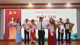 Thí sinh Đặng Hải Hồng đạt giải Nhất Hội thi Giảng viên lý luận chính trị giỏi thành phố Lào Cai
