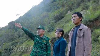Đón xuân ở ngã ba sông Trắng