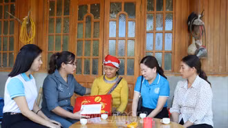 Hội Liên hiệp Phụ nữ tỉnh tổ chức nhiều hoạt động ý nghĩa tại thị xã Sa Pa