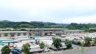 Giá trị xuất - nhập khẩu hàng hoá qua các cửa khẩu Lào Cai tăng 51,5% so với cùng kỳ