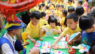 Quản lý chặt chẽ hoạt động giáo dục kỹ năng sống và giáo dục ngoài giờ chính khóa