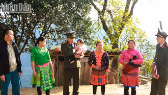 'Luồng gió mới' trên bản Mông