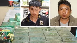 Bắt tại chỗ 2 thanh niên cùng 20 bánh heroin và 9,665 kg ma túy tổng hợp