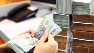 Thủ tướng chỉ đạo xây dựng Nghị định chế độ tiền lương mới