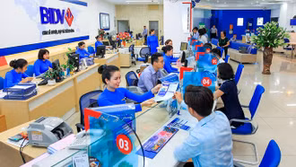 "Big 4" giảm mạnh lãi suất tiết kiệm