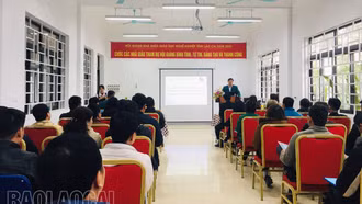 Cập nhật kiến thức cho 40 hướng dẫn viên du lịch nội địa và quốc tế