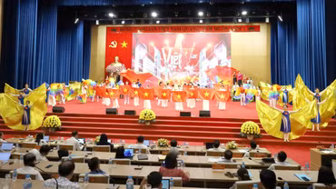 Lào Cai sơ kết một năm thực hiện Nghị quyết 71 và triển khai nhiệm vụ năm học 2026 - 2027